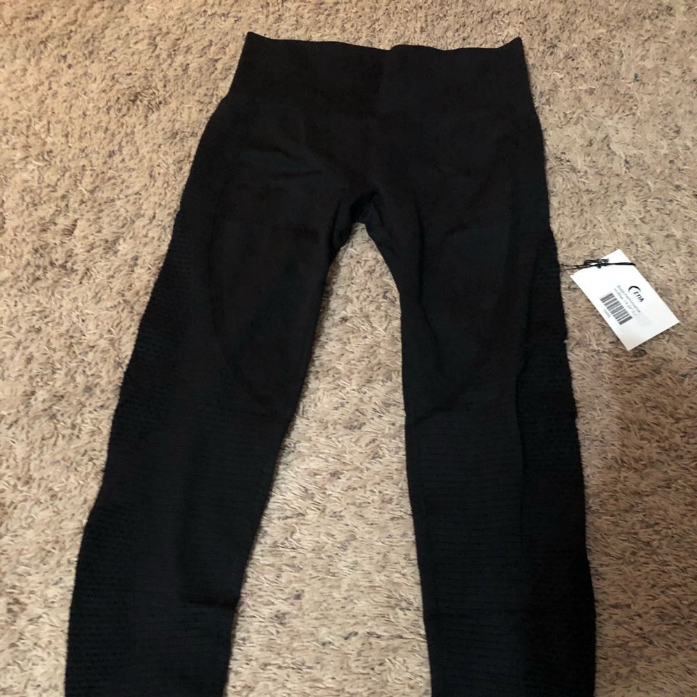 ZYIA Leggings
